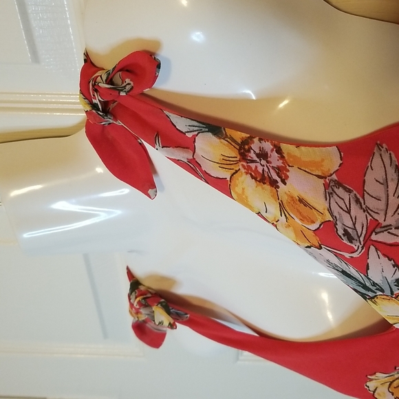 High Low Sleeveless Floral Orange Dress - Picture 3 of 13